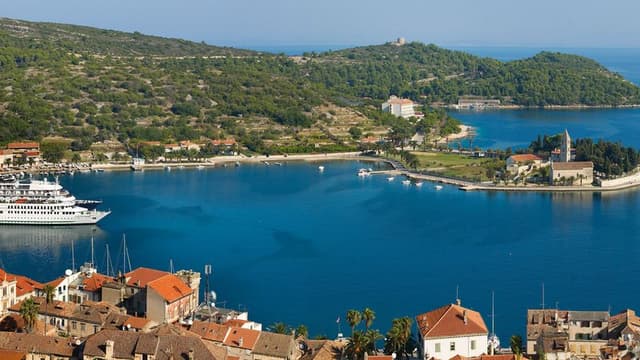 Bike tour on Vis Island