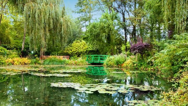 Visit the Claude Monet Foundation in Giverny