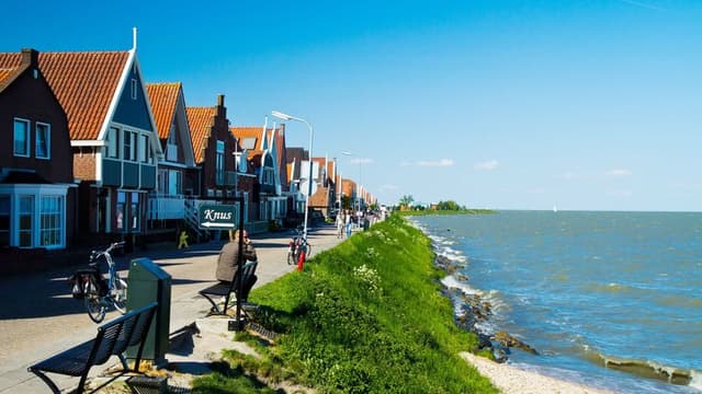 Excursion to Volendam and Zaanse-Schans