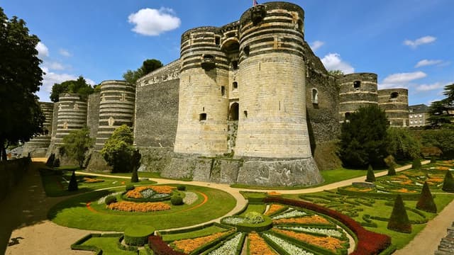Guided tour of Angers