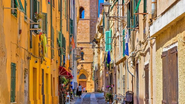 Guided tour of Alghero