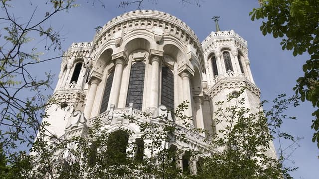 The Crypt of the Basilica of Fourvi&#232;re, Old Lyon and its Traboules
