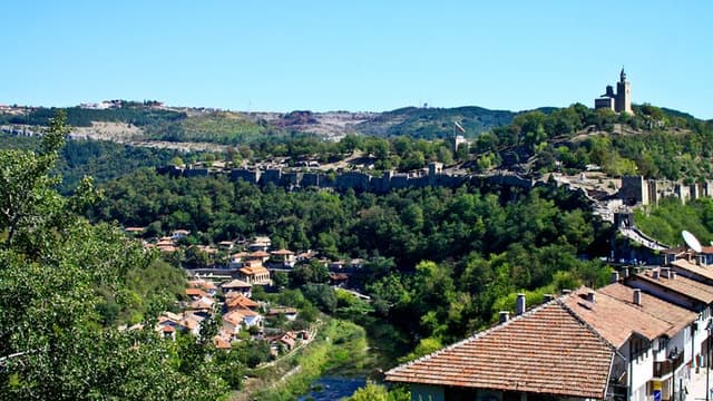 Full day excursion: Veliko Tarnovo and Arbanassi (lunch included)