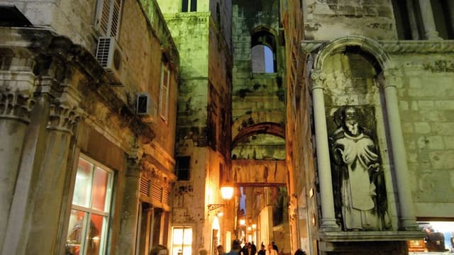 Guided tour of Split