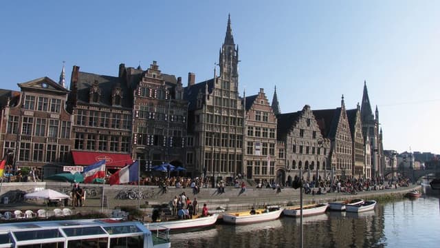 Guided tour of Bruges and a brewery