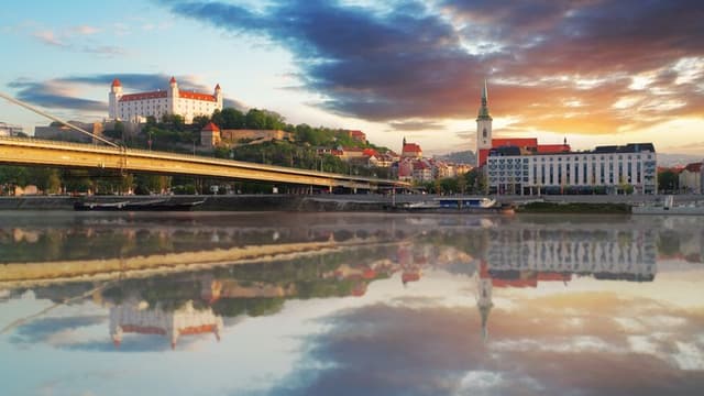 Guided tour of Bratislava
