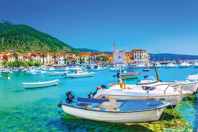 Bike tour on Vis Island