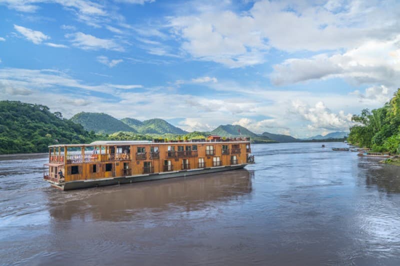 10-Day Impressions of the Laos Mekong River Cruise and Cambodia Tour