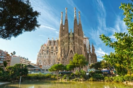 Barcelona to MalagaFollowing the footsteps of three wondrous Spanish artists: Gaudi, Dali, and Picasso (port-to-port package)