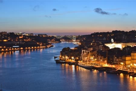 Family Club: Porto, the Douro valley (Portugal) and Salamanca (Spain) (port-to-port cruise)