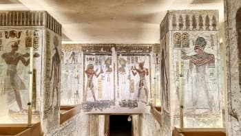 Cruise on the Nile: The Land of the Pharaohs (port-to-port cruise)